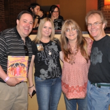 Geri Reischl, Susan Olsen and Mike Lookinland