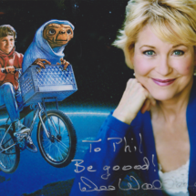 Dee Wallace Autograph