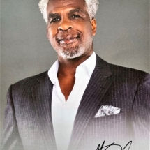 Charles Oakley Autograph